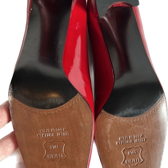 Stuart Weitzman Holly 60 Pump Size 7.5. 60-mm Block Heel. Red Patent Leather. - Picture 12 of 12